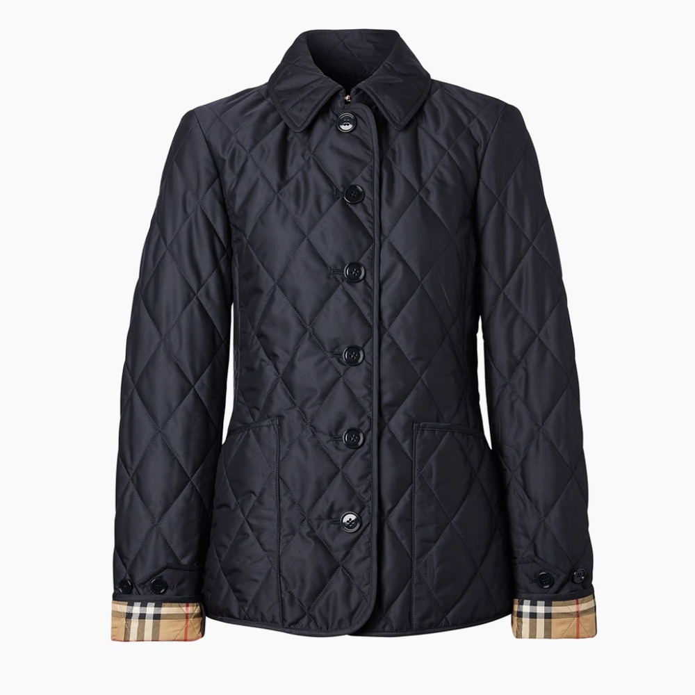 Burberry  Fernleigh Quilted Logo Jacket in Midnight Size S
